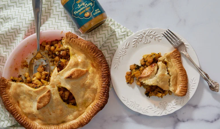 Spicy Pumpkin Curry Pot Pie