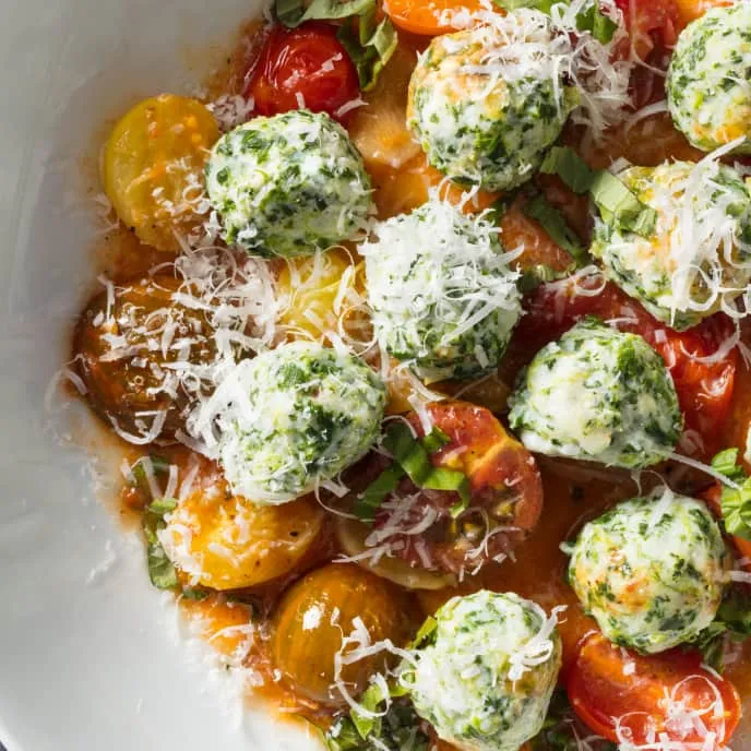 Spinach and ricotta Gnudi with Tomato-Butter Sauce